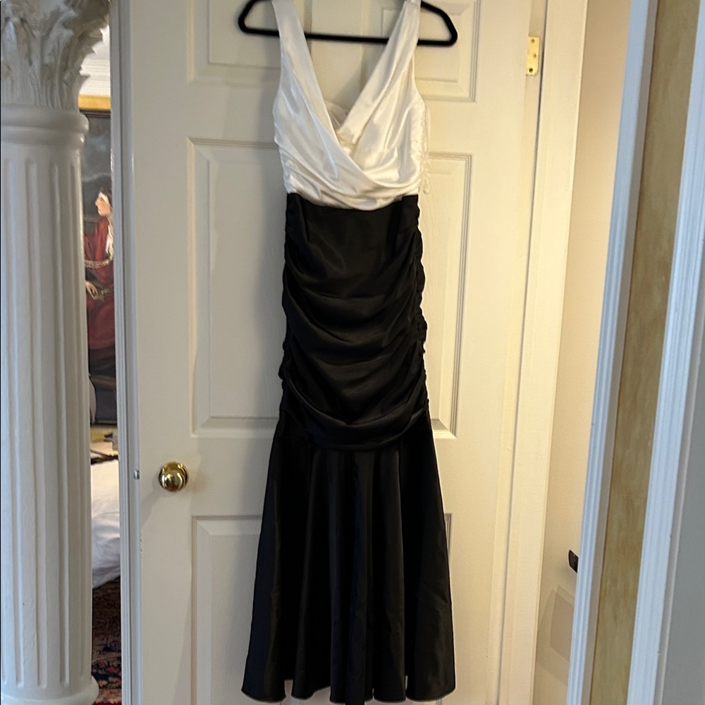 Onyx Nite Black and White Midi Dress